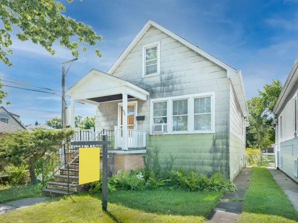 6549 W Roscoe St, Chicago, IL 60634
