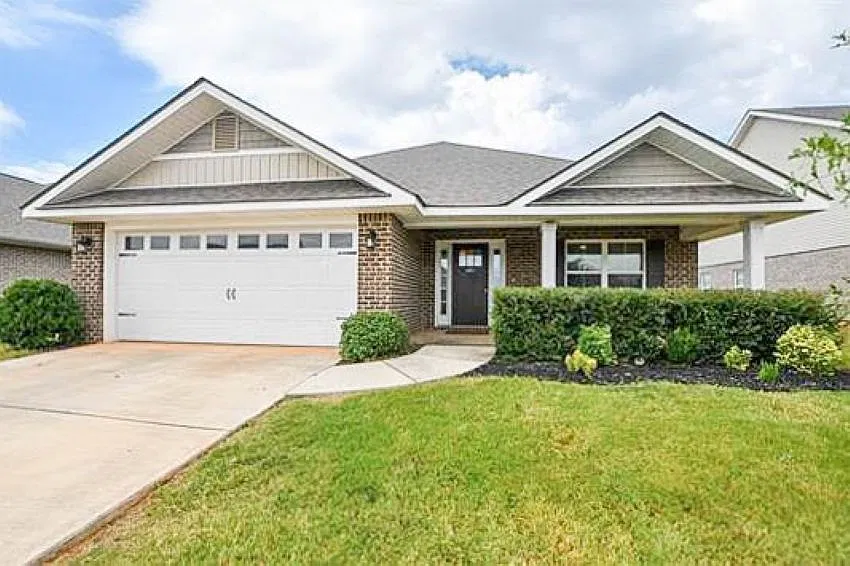 194 Abercorn Dr