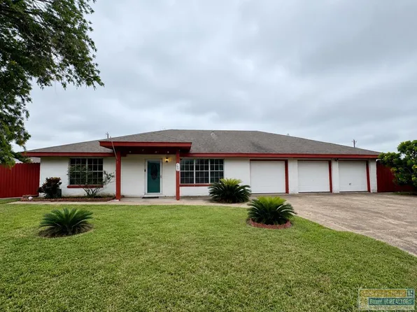 1647 Michigan Ave, Port Isabel, TX 78578