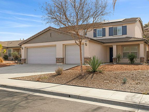 3rd image of 23661 Canyon Heights Dr