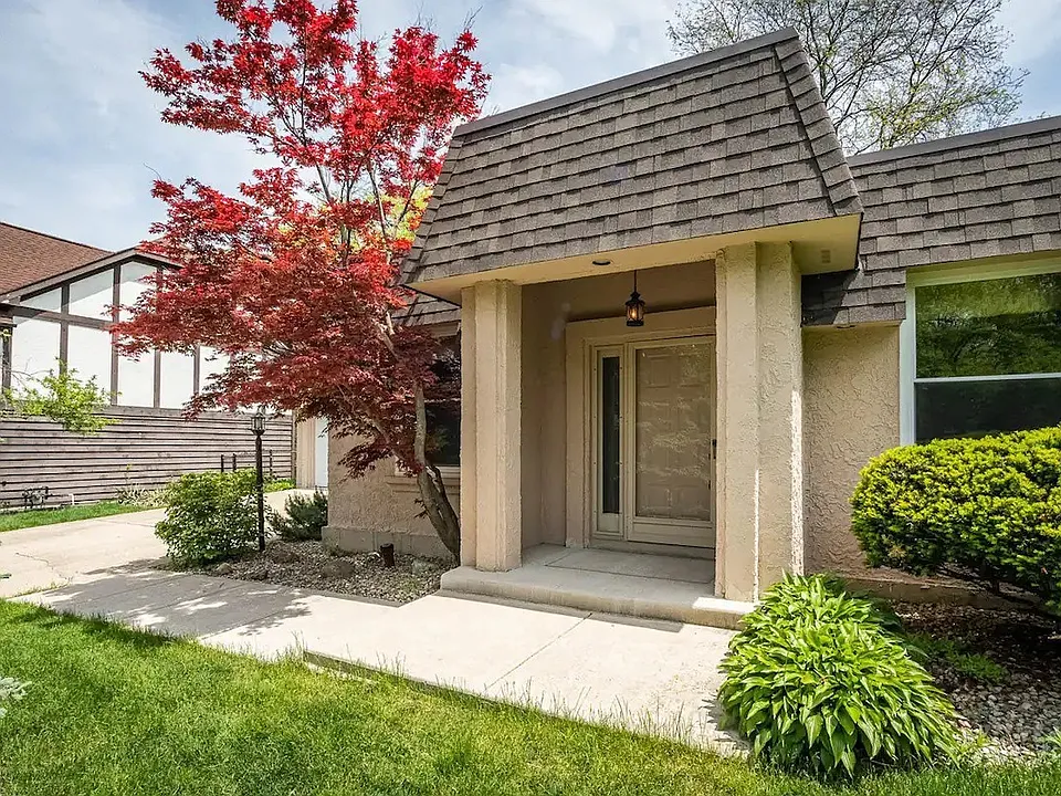952 Norwood Ct