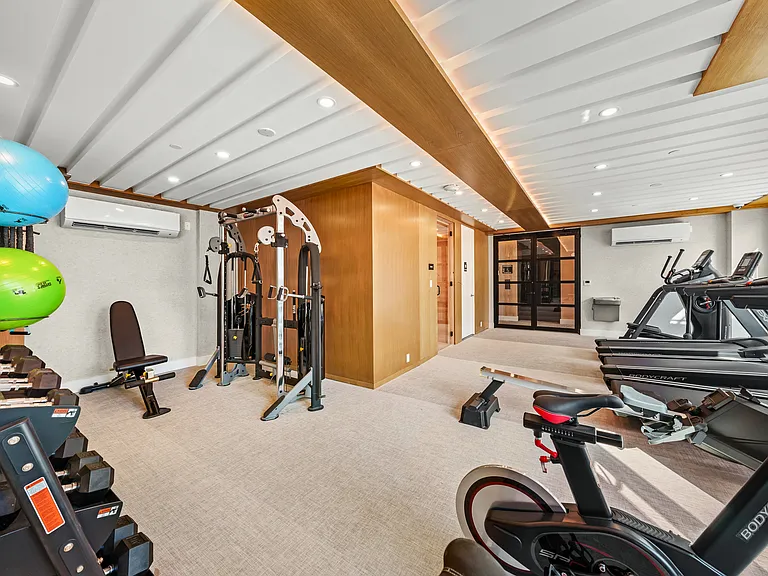 526 Baltic St #11Z — Photo 21