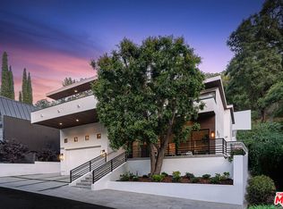 9836 Yoakum Dr, Beverly Hills, CA 90210