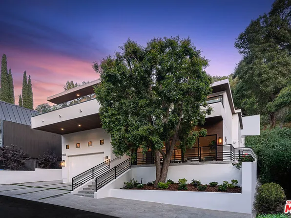 9836 Yoakum Dr, Beverly Hills, CA 90210