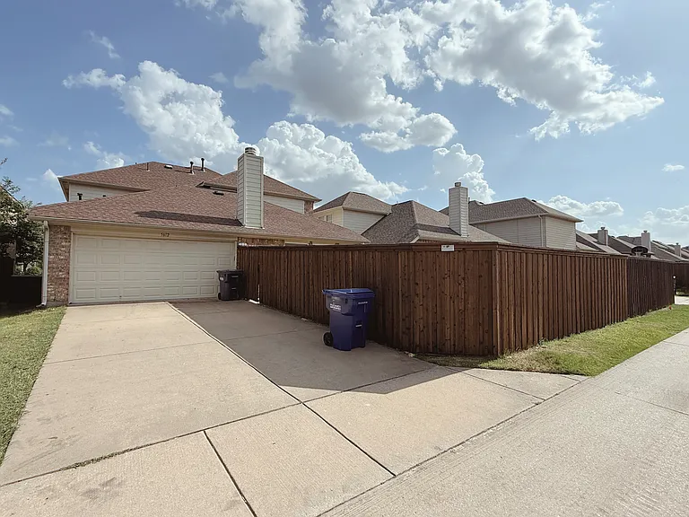 5612 Leven Ln — Photo 27