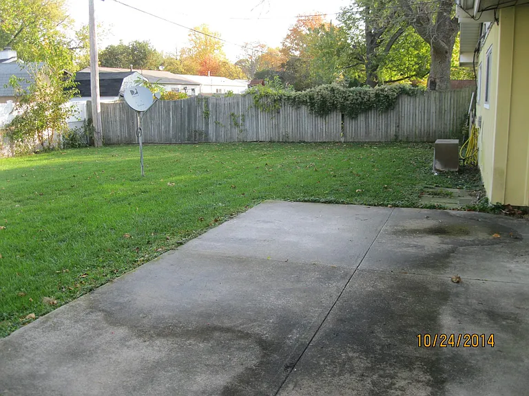 2504 Carrelton Dr — Photo 12