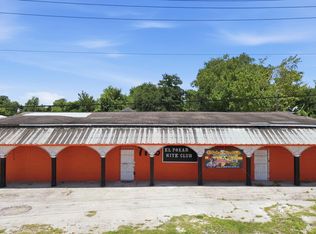 7715 W Hardy Rd, Houston, TX 77022
