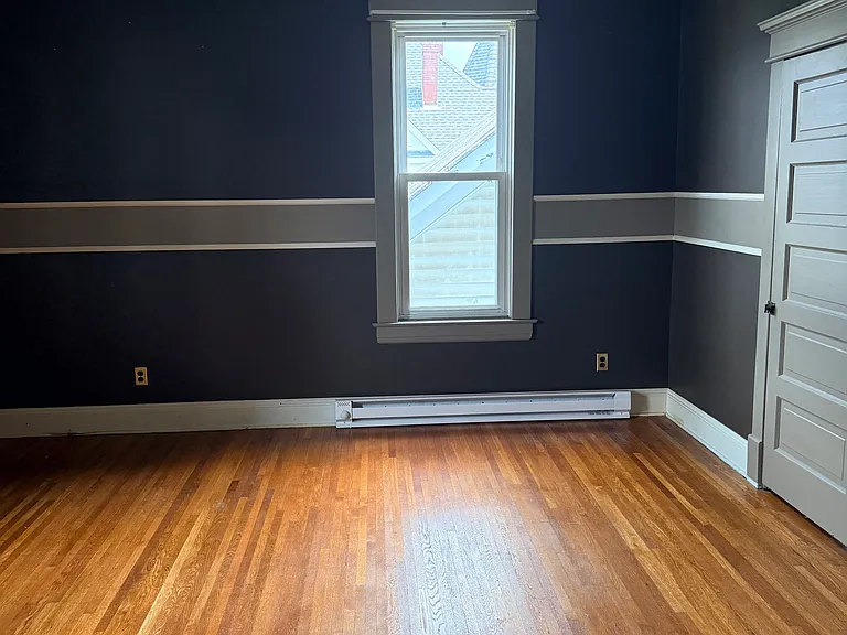 324 Clark St — Photo 9