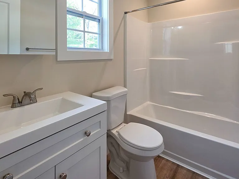 1422 Nolan Ave NW — Photo 17
