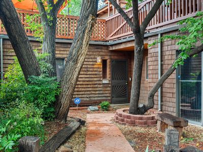223 E Santa Fe Ave APT B, Santa Fe, NM, 87505
