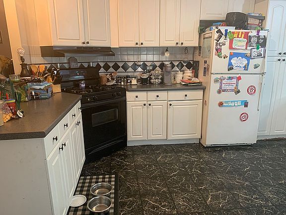 4th image of 36 W Canyon Dr