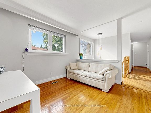 5th image of 22 Jeffton Cres