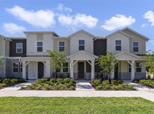 688 Lola Ln, Oviedo, FL 32765
