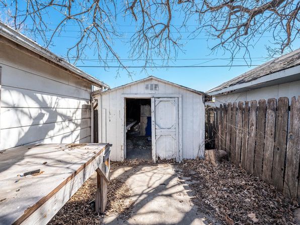 wichita-kansas-2067468872 picture