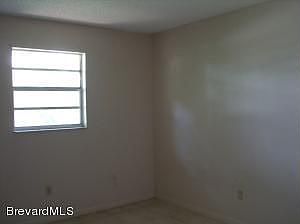 4th image of 261 Comet Ave SE