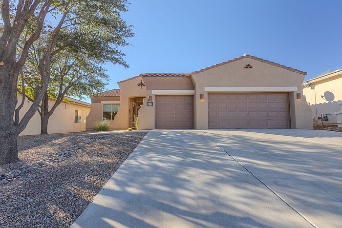 1st image of 50 E Camino Rancho Cielo