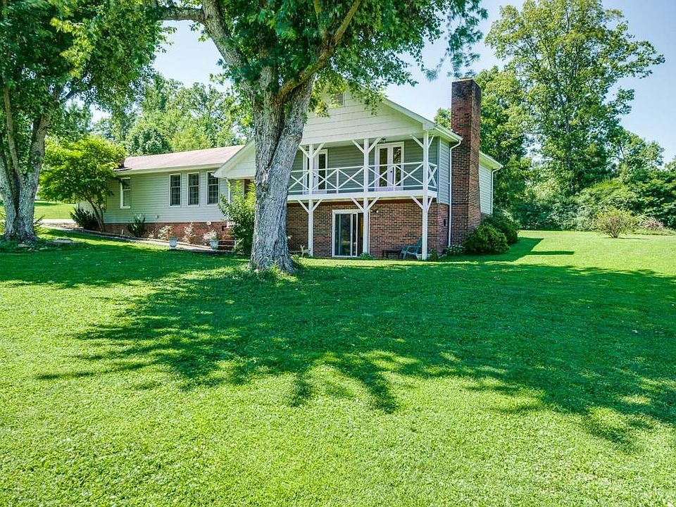 1st image of 282 Valley Ln