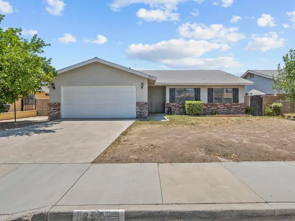 255 Cavendish Dr, Hemet, CA 92545