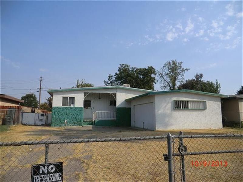 1st image of 2604 Lee Dr