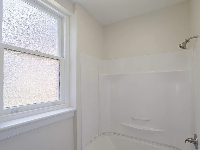610 N 5th St — Photo 18