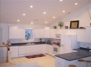 3026 3rd St, Surf City, NC 28445