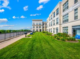 Bayshore Place