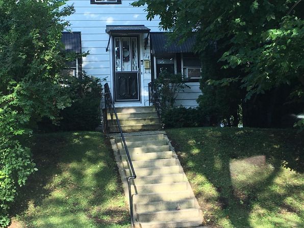 114 N 79th St