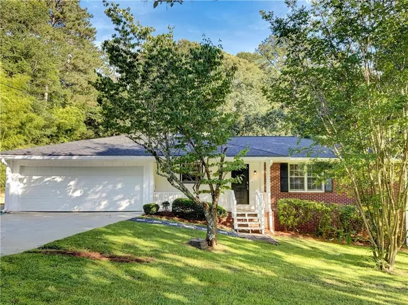 4726 Brownsville Rd, Powder Springs, GA 30127