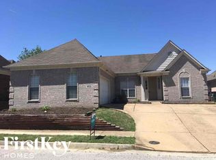 953 Bending Pine Ln, Cordova, TN 38018
