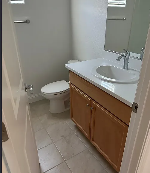 1553 Tanager Ave — Photo 3