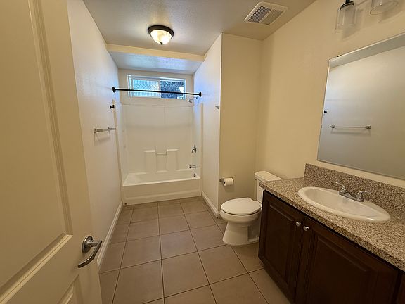 3rd image of 6950 Simpson Ave #2