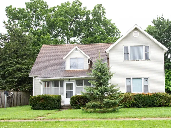 120 E Railroad St, Dowagiac, MI 49047