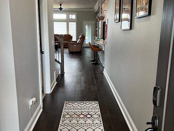 2nd image of 2209 Hampton Ave