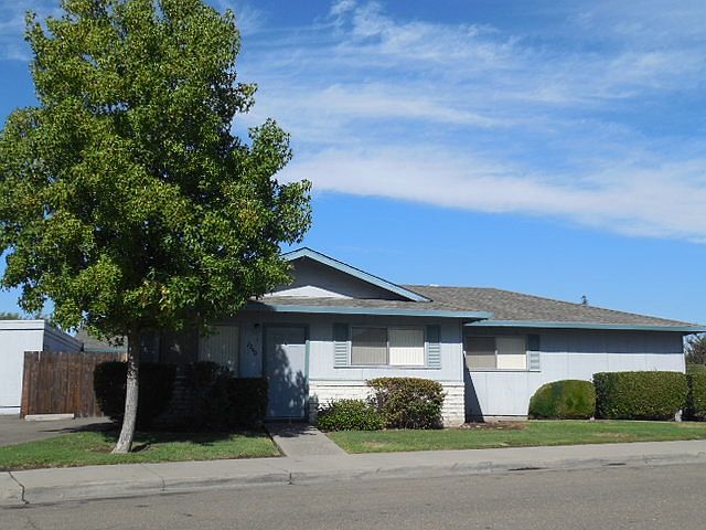 2nd image of 2240 Santiago Way APT A