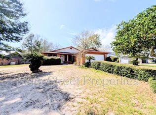 2009 Coral St, Pensacola, FL 32506