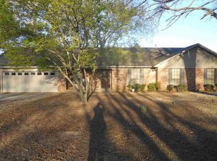 76 Circle Dr, Carlisle, AR 72024