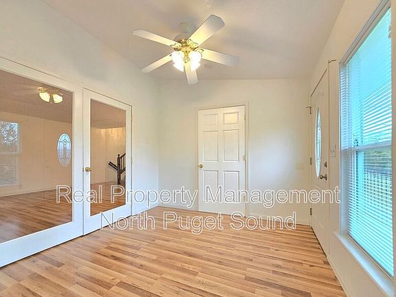 4th image of 6822 14th Ave NE