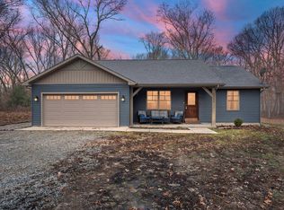 11524 Briarhill Dr, Demotte, IN 46310