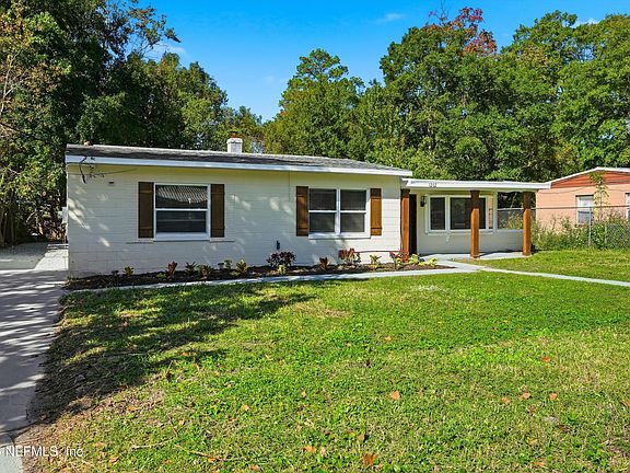 3rd image of 1262 PEACEFIELD Drive