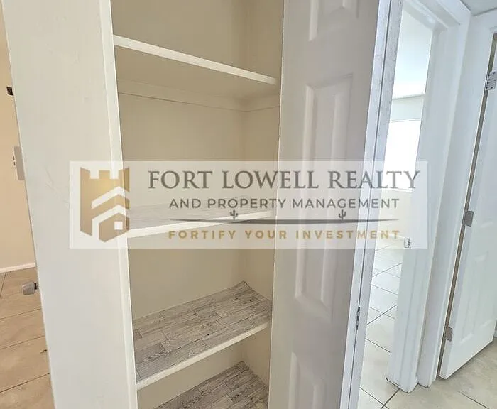 3511 S 12th Ave #1101 — Photo 13