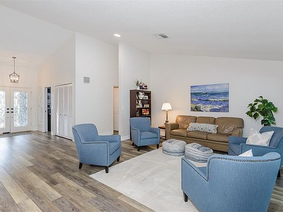 4th image of 3230 Sandy Ridge Dr