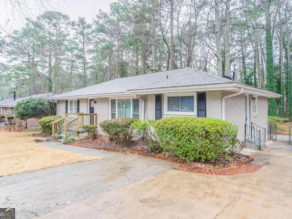 2534 Ben Hill Rd, East Pt, GA 30344