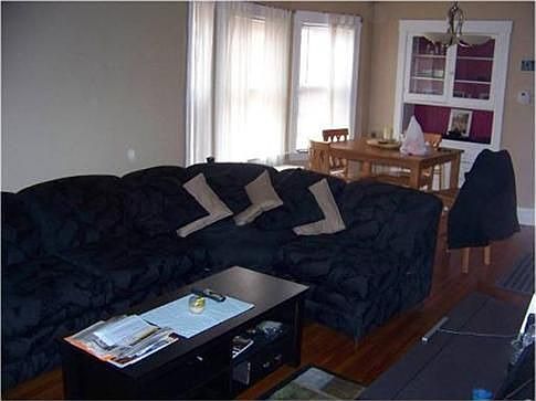 5th image of 4719 W Hutchinson St