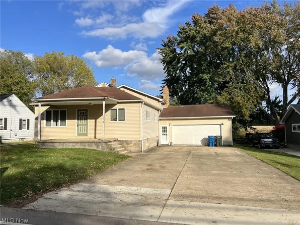 109 Annis Rd, South Amherst, OH 44001