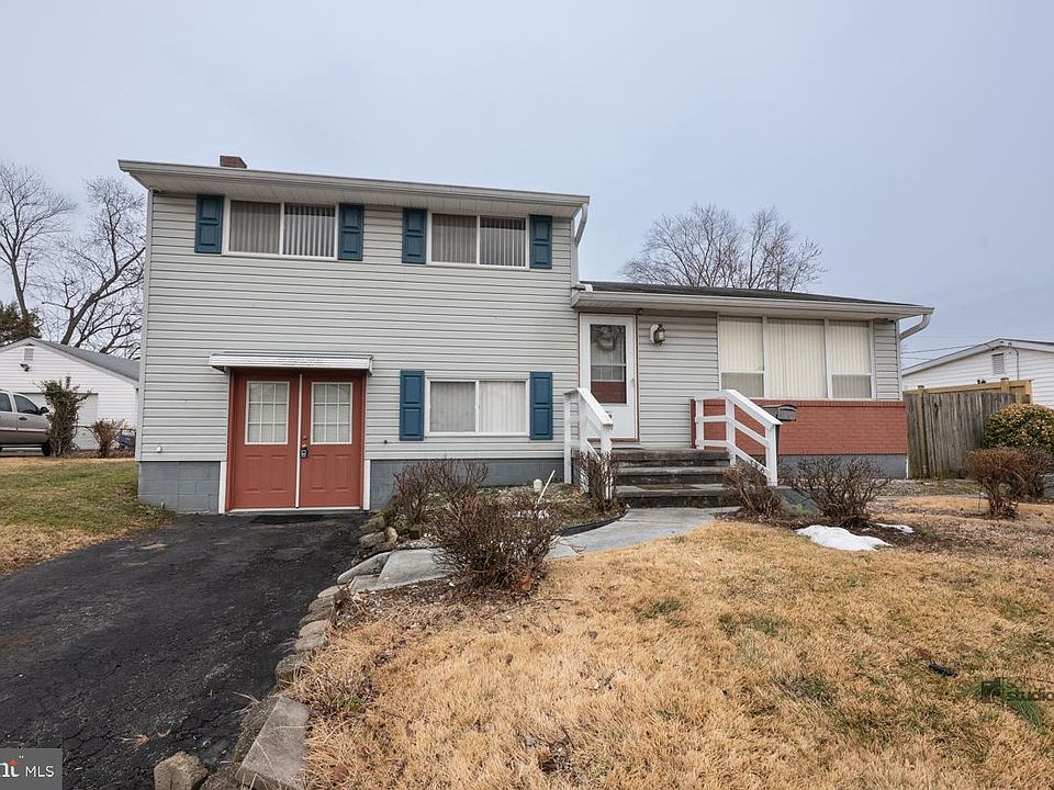 1st image of 729 Cambridge Ave