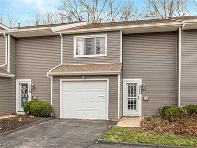 1754 Walnut Ln, Rocky River, OH, 44116