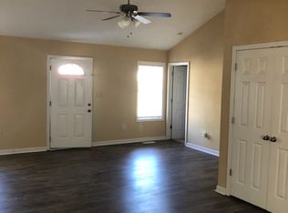 75 Peachtree St, Colbert, GA 30628