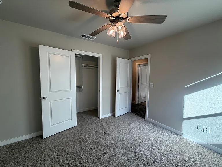 3215 Volney Ave — Photo 22