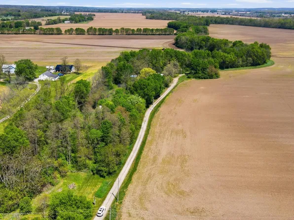 144 Eagle City Rd, Springfield, OH 45502