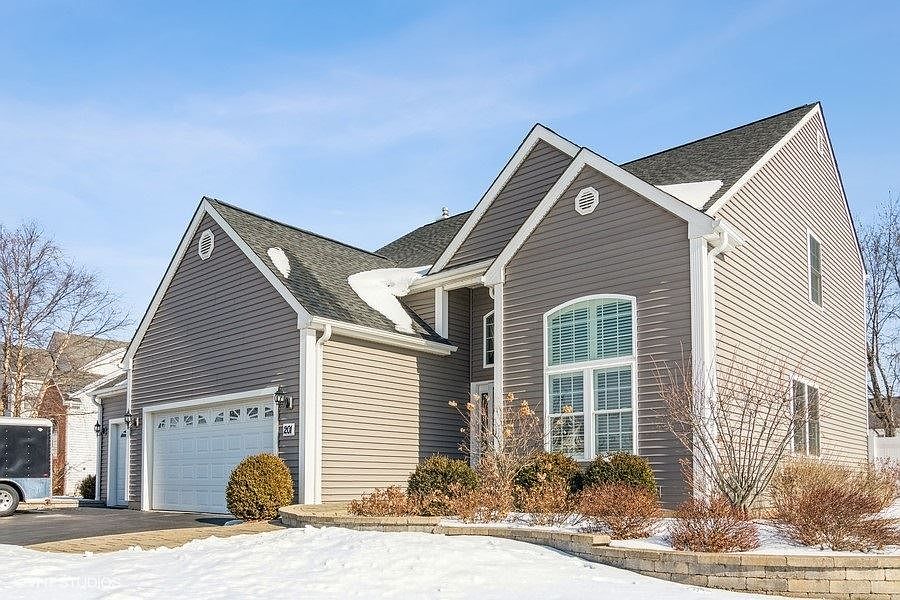 1st image of 201 Burton Dr